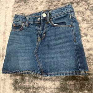 Old Navy Toddler Denim Skirt Good Condition size 3T